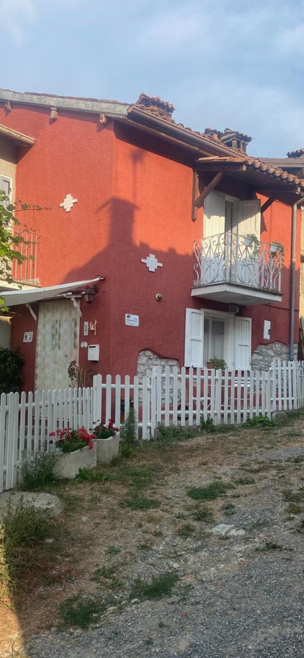 Jolie Petite Maison Chez Barbara Garbagna Exteriör bild