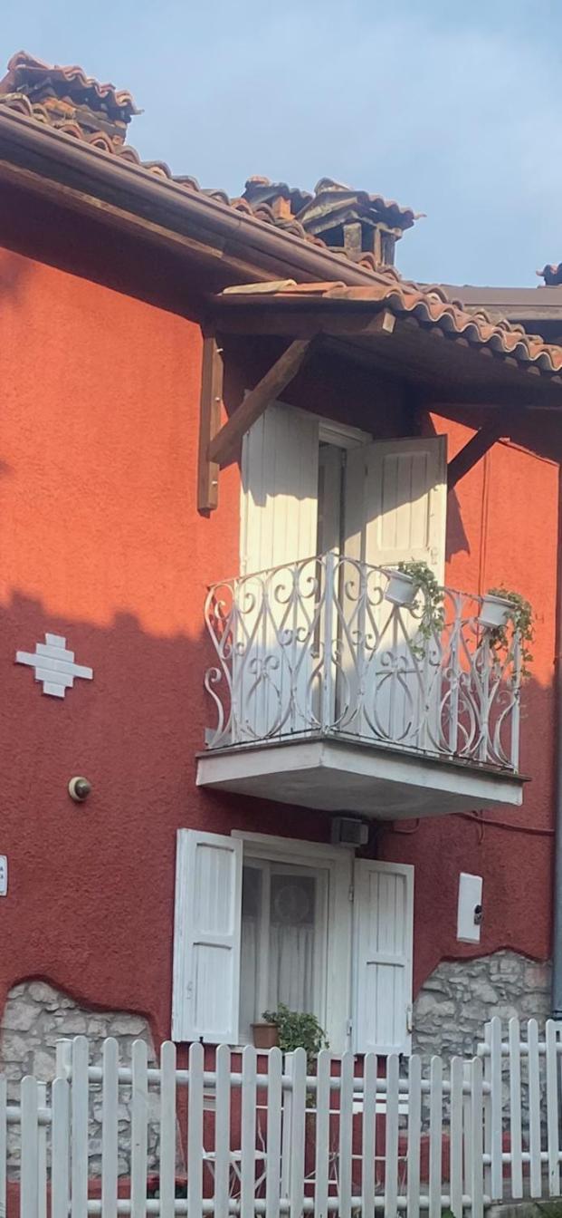 Jolie Petite Maison Chez Barbara Garbagna Exteriör bild